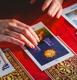 Taroth card reading
